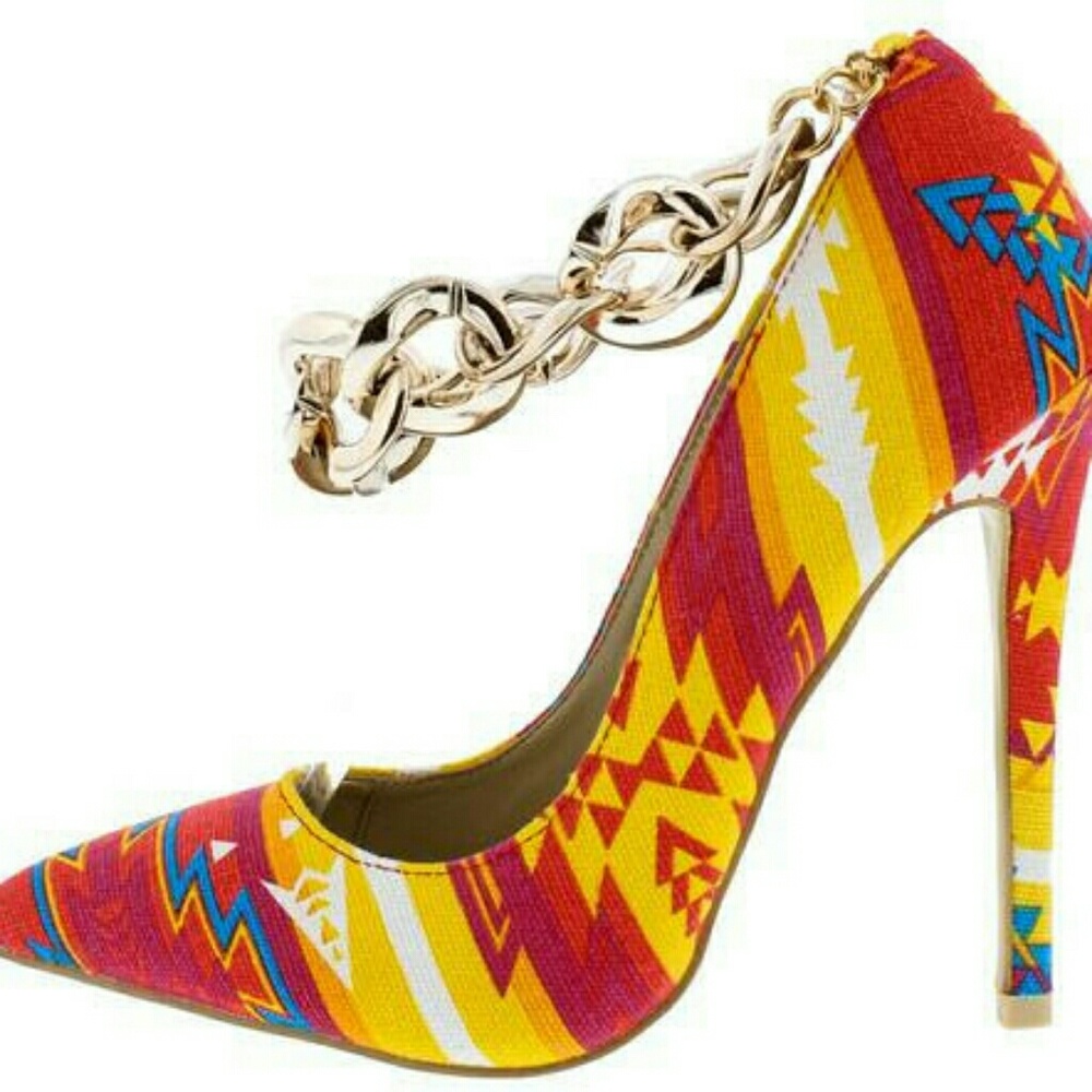 Colorful print chain design heel